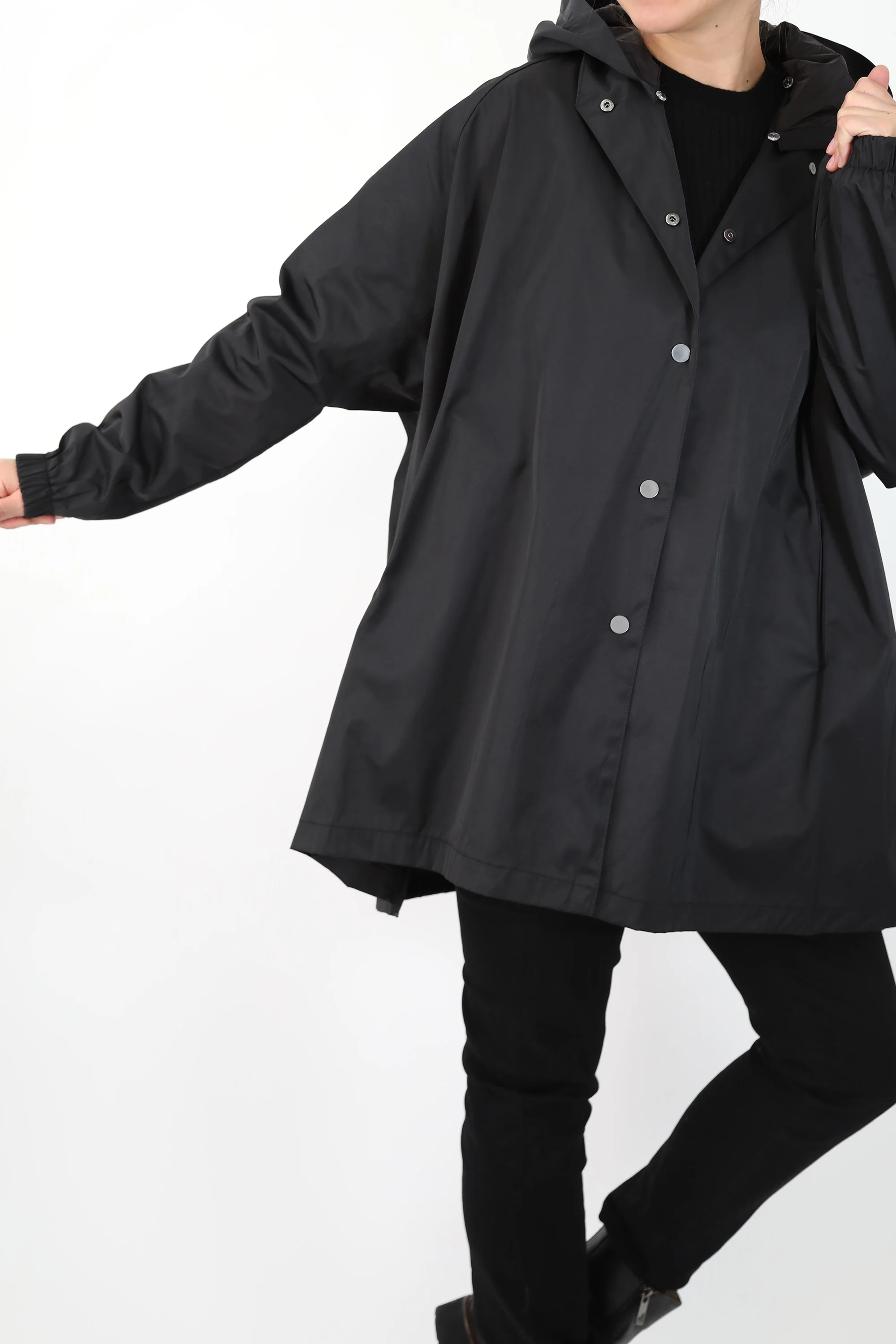 CORTINA RAIN COAT - Image 7