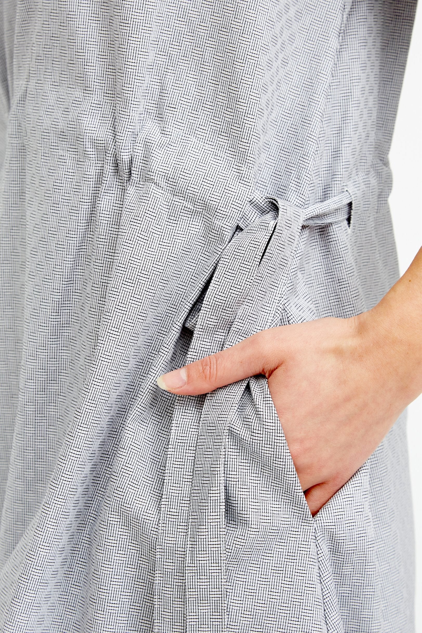 CINCH SHIRT DRESS IN COTTON POPLIN - Image 4
