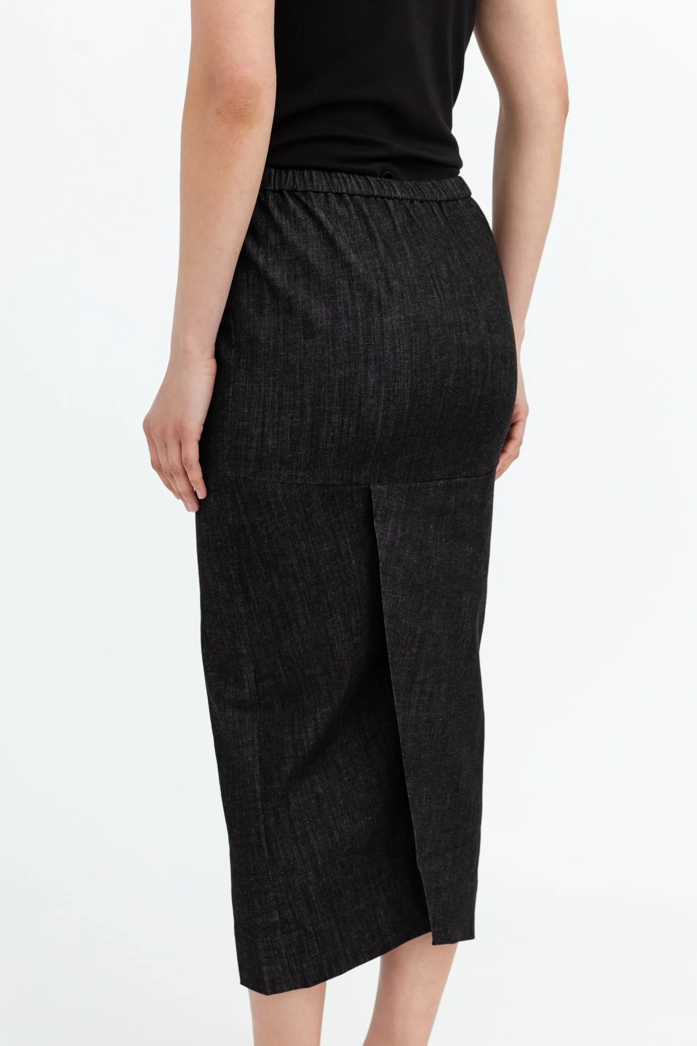 PISA LONG KICK PLEAT SKIRT IN STRETCH DENIM - Image 2
