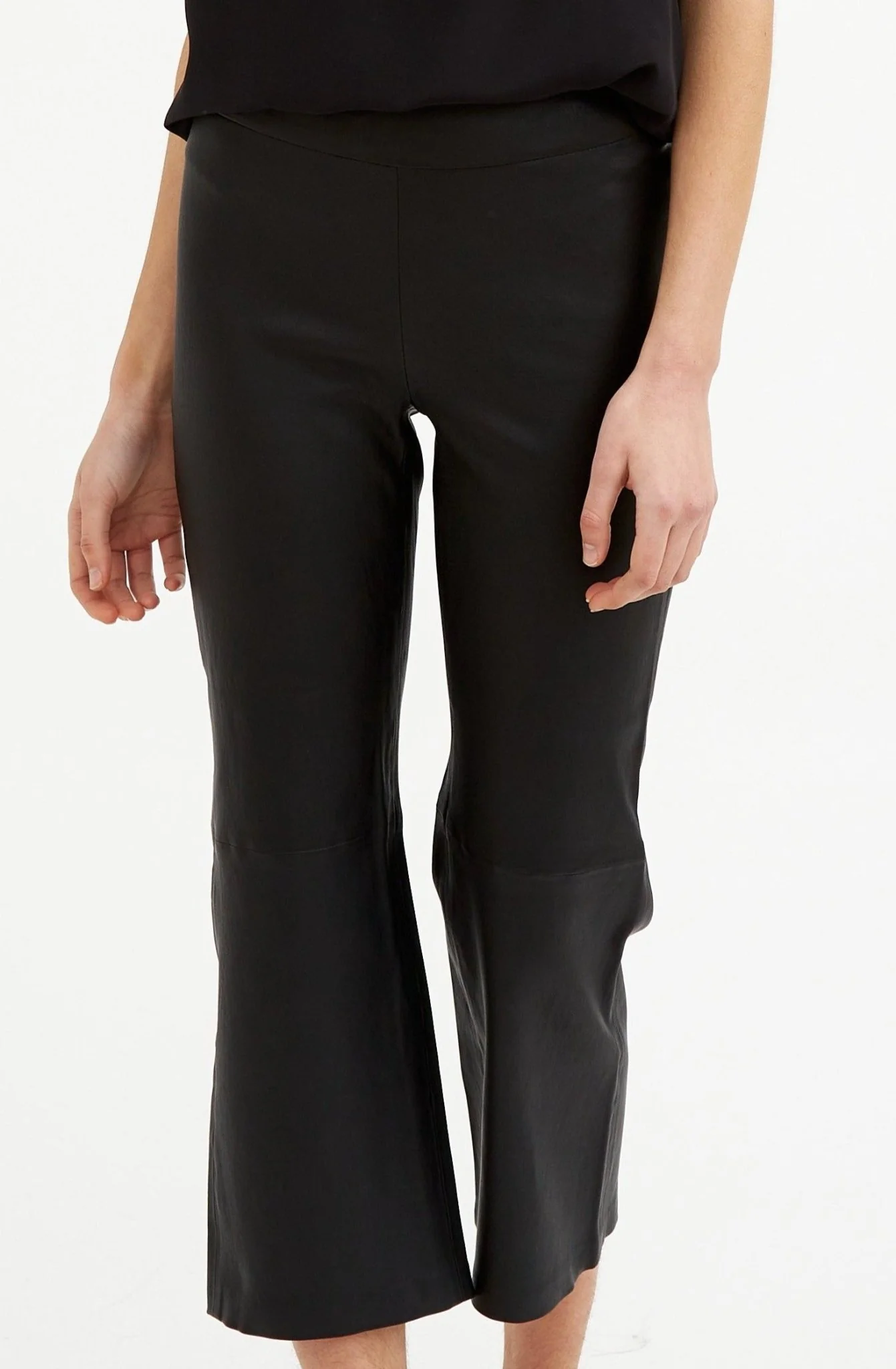 GIANNA FLARE PULL ON IN STRETCH LEATHER - Image 2