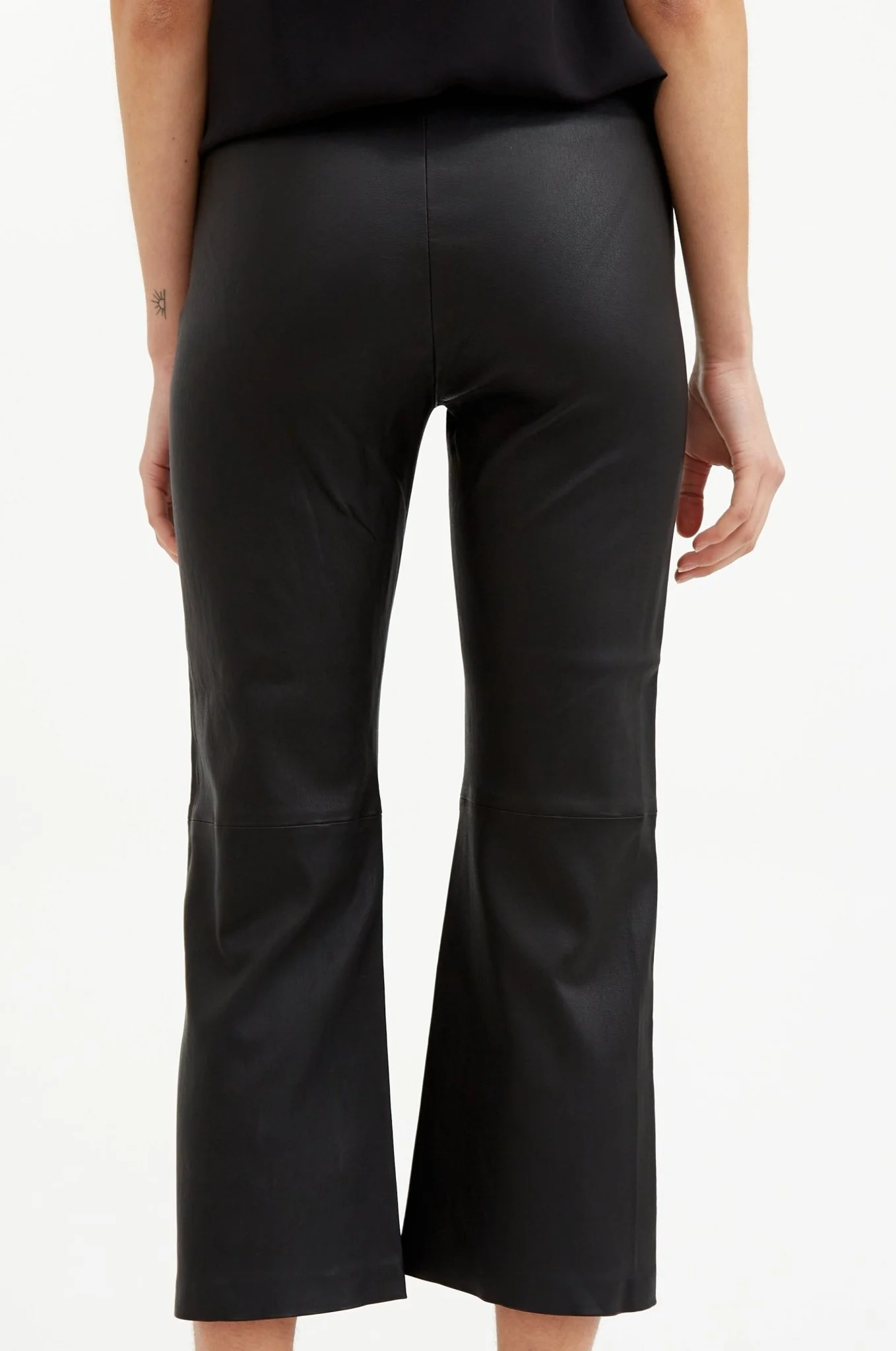 GIANNA FLARE PULL ON IN STRETCH LEATHER - Image 3