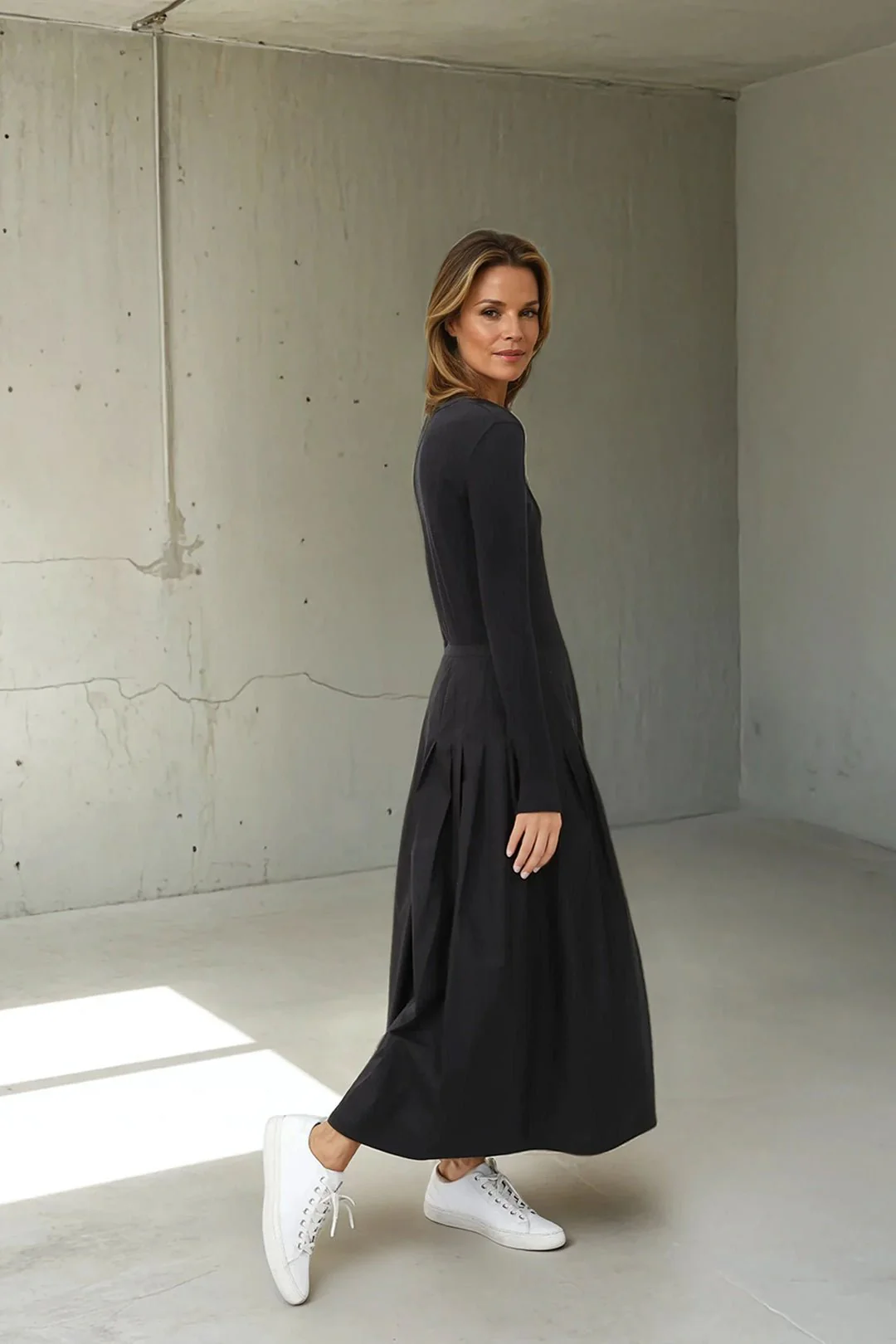 LILOU PLEATED SKIRT IN ITALIAN POPLIN STRETCH - Image 13