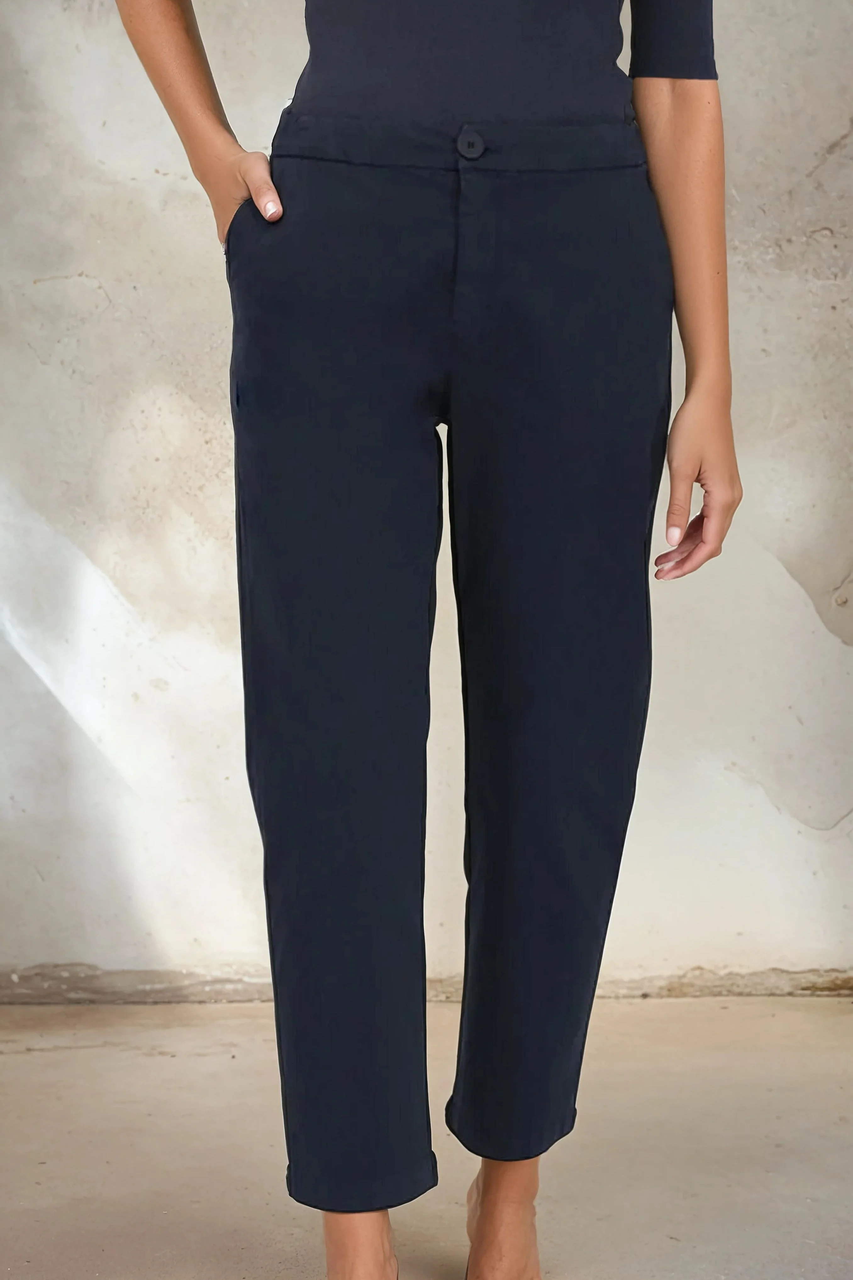 PASCAL BACK SEAMED PANT IN ITALIAN STRETCH COTTON - Image 4